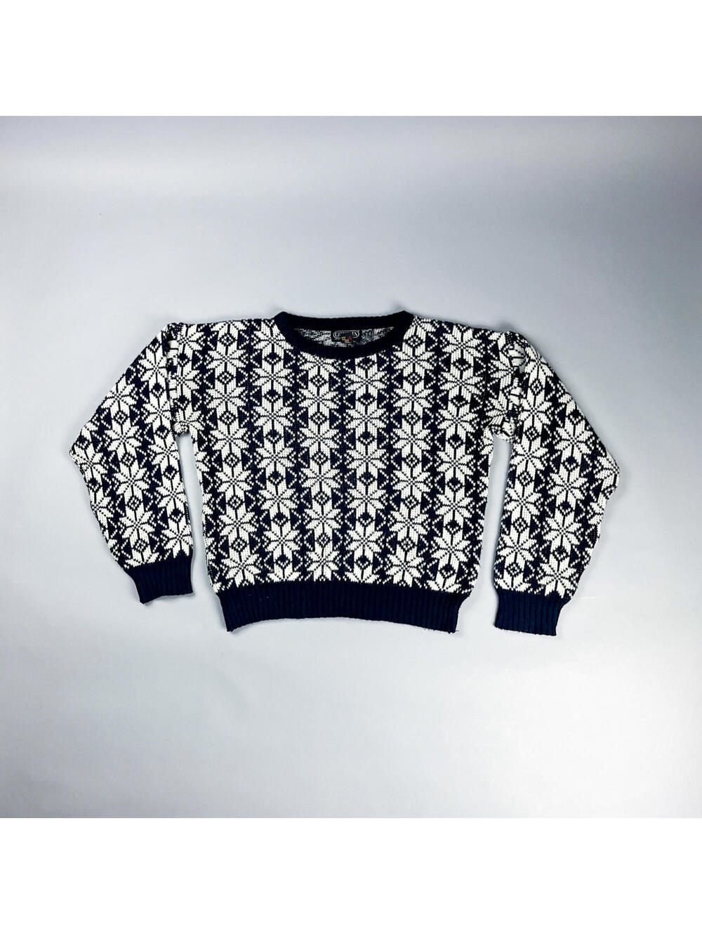 Vintage Knit Sweater | Black and White Patterned Snowflake Sweater